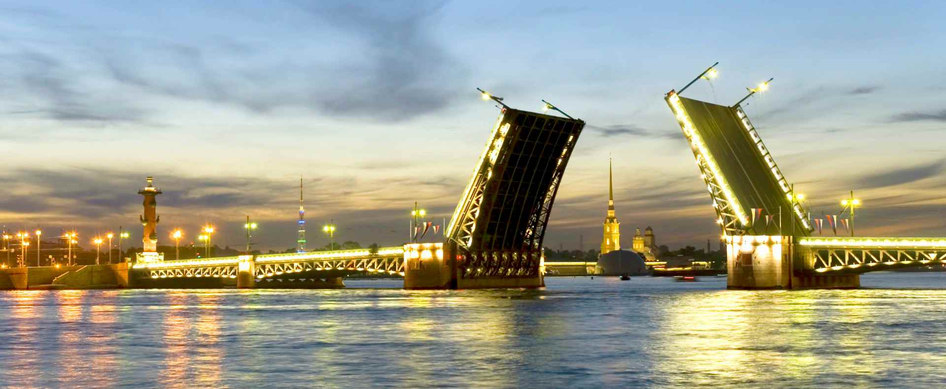 St. Petersburgda kaç tane köprü var St. Petersburgda kaç tane köprü var