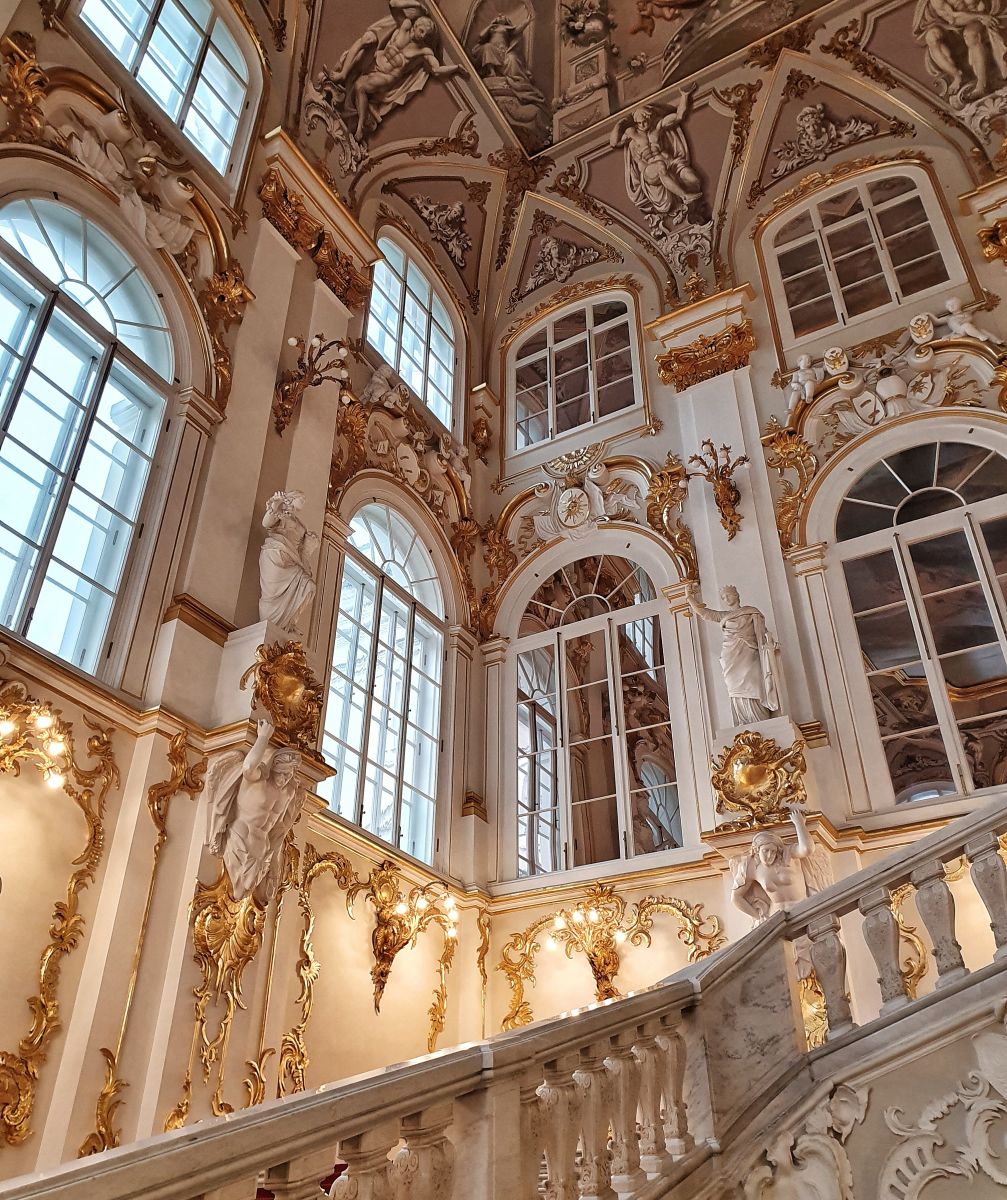 Early Bird Travel Highlights