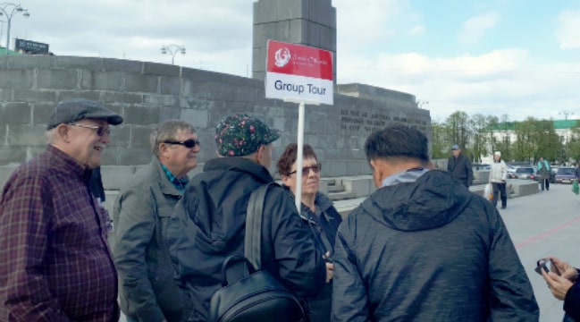 Travel All Russia Meeting Sign