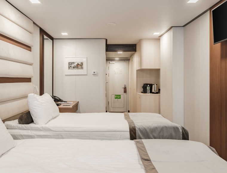 Mustai Karim Ship Accommodation Standard Suite